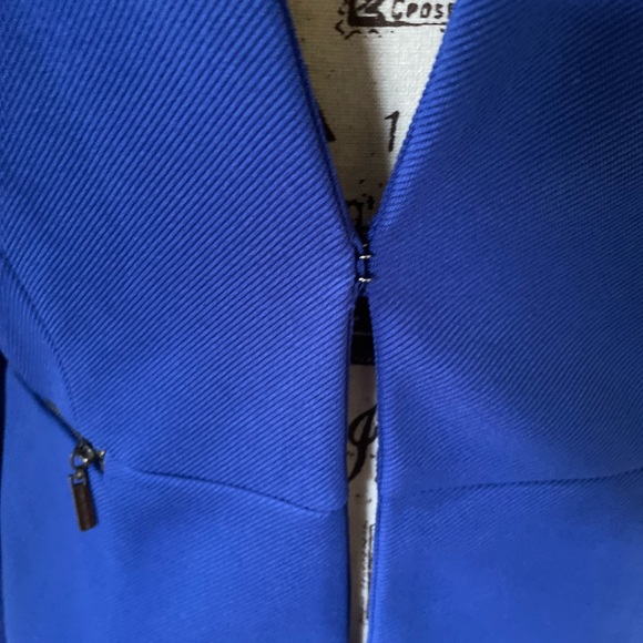 NWT Dana Buchman Electric Blue Blazer Jacket ~ Zippered Pockets ~ 6 - Picture 4 of 8